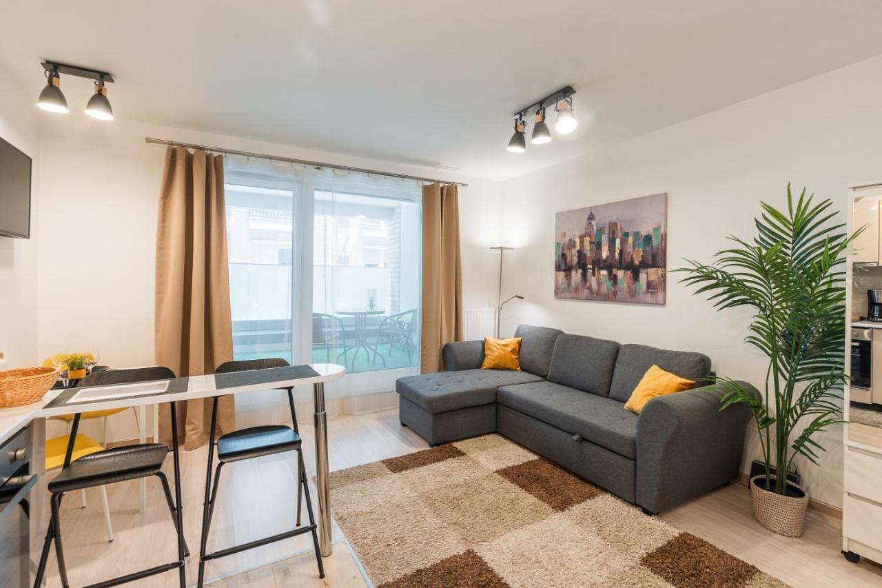 Apartman Modern Newly-Built Home By The New York Cafe *
